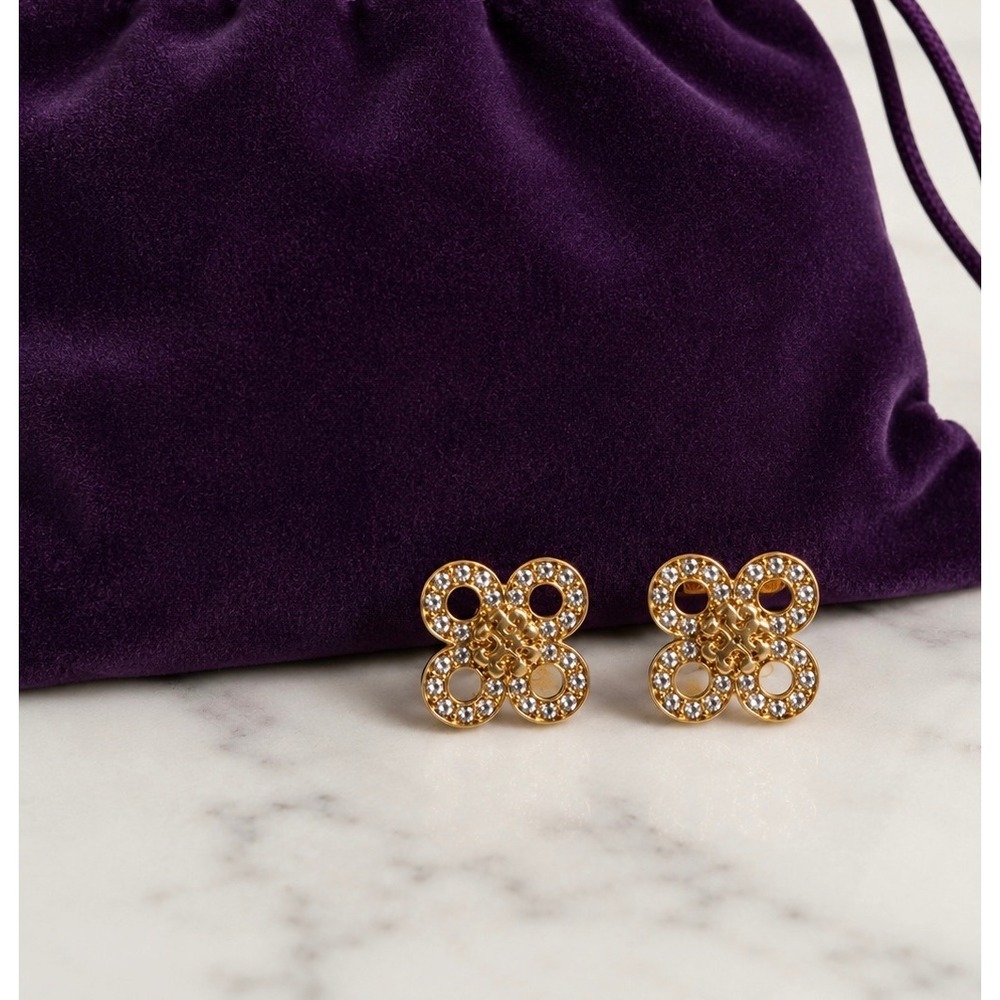 NWT Tory Burch Quatrefoil Gold Pave Stud Earrings / Dustbag Included/Brand New